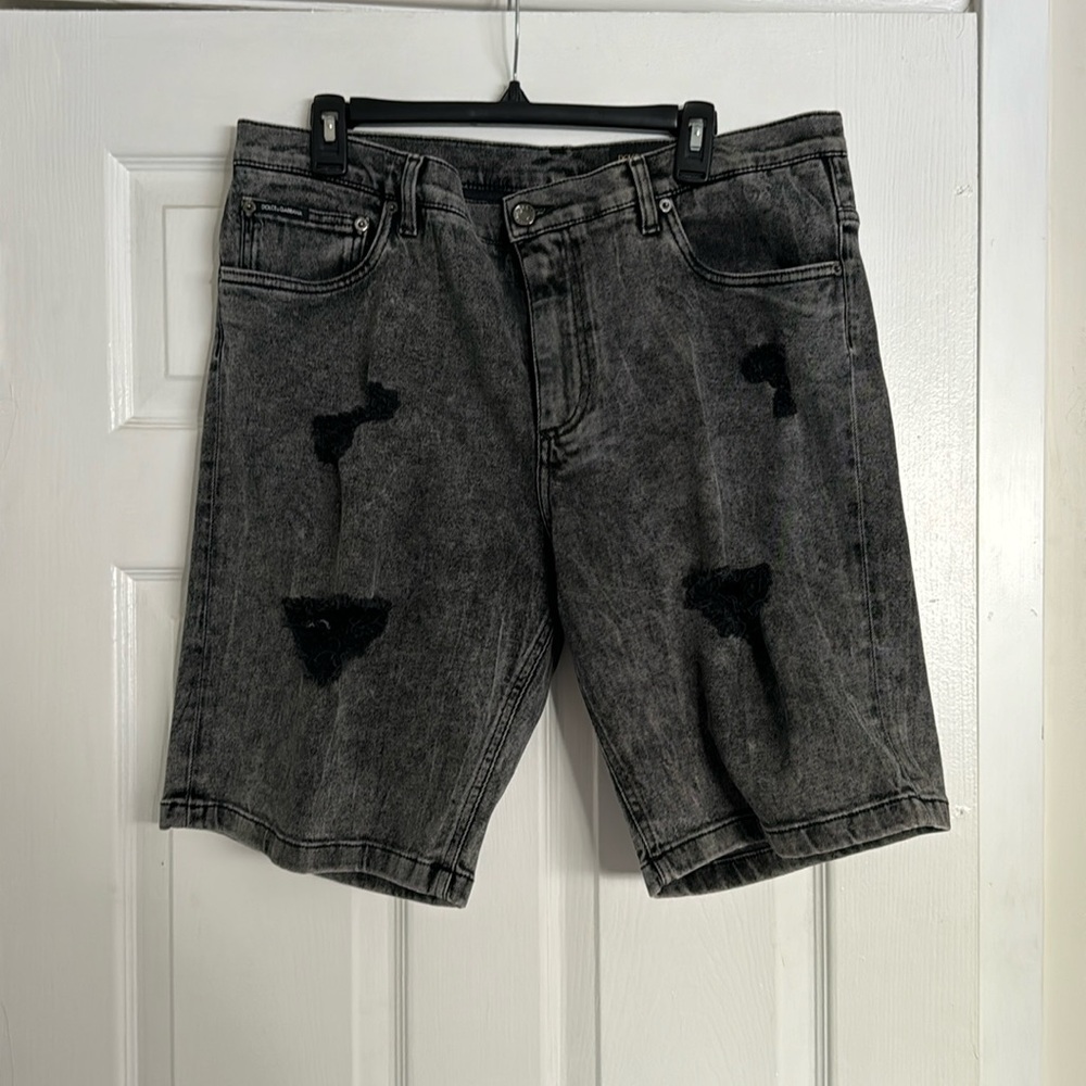 LIKE NEW Dolce and Gabbanna men’s shorts
